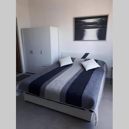 Palm Tree Studio, Appartement *